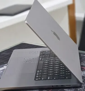 New Laptop Apple MacBook Pro 2023 M2 Pro 16GB Apple M2 SSD 512GB