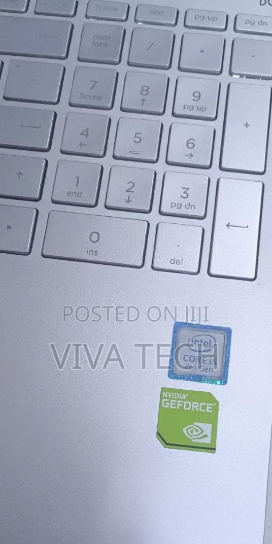 New Laptop HP Pavilion 15 8GB Intel Core i5 SSD 512GB