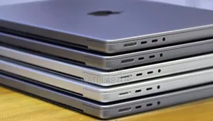 New Laptop Apple MacBook Pro 2021 M1 16GB Apple M1 Pro SSD 512GB