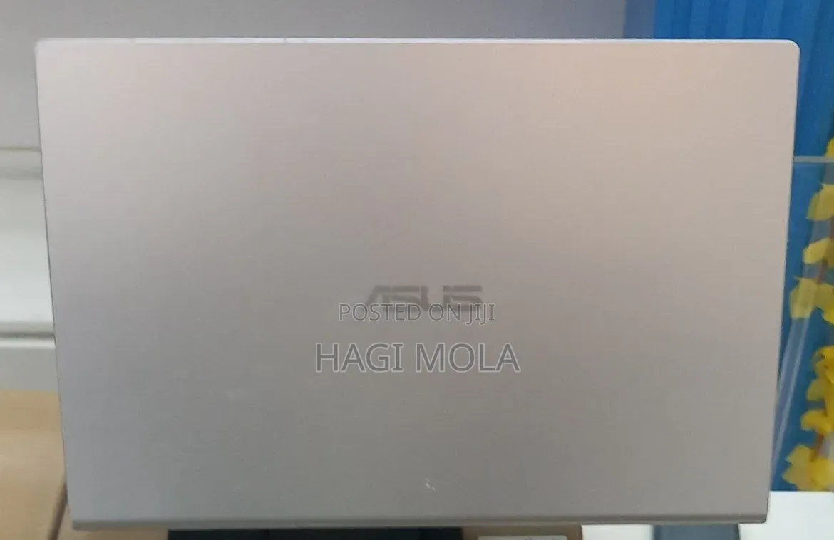 New Laptop Asus Vivobook 14 8GB Intel Core i7 SSD 256GB