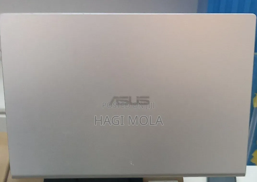New Laptop Asus Vivobook 14 8GB Intel Core i7 SSD 256GB