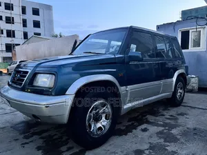 Suzuki Vitara 1995