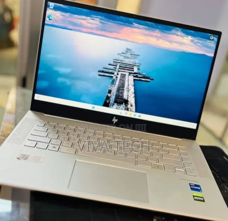 New Laptop HP Envy 15 16GB Intel Core i7 SSD 512GB