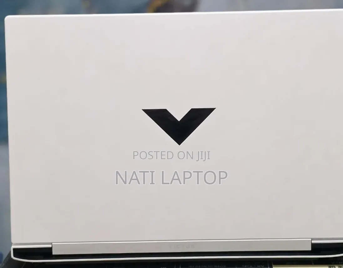 New Laptop HP Victus 16 16GB AMD Ryzen 7 SSD 1T