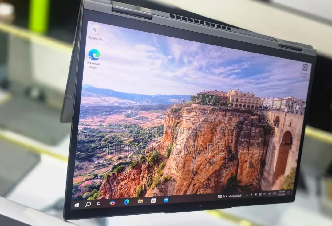 New Laptop Lenovo ThinkPad X1 Yoga 32GB Intel Core i7 SSD 512GB