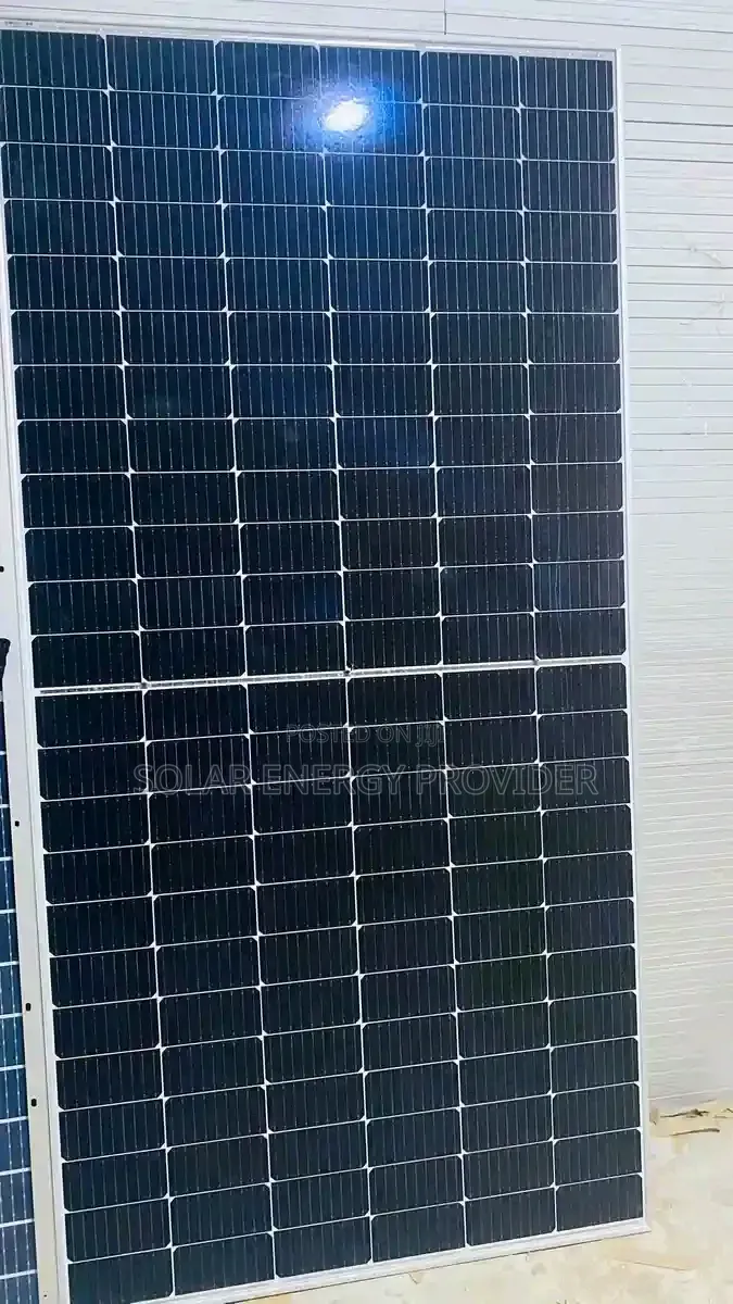 12kw Solar Panel Hybrid Invertor and Lithium Ion Batteries
