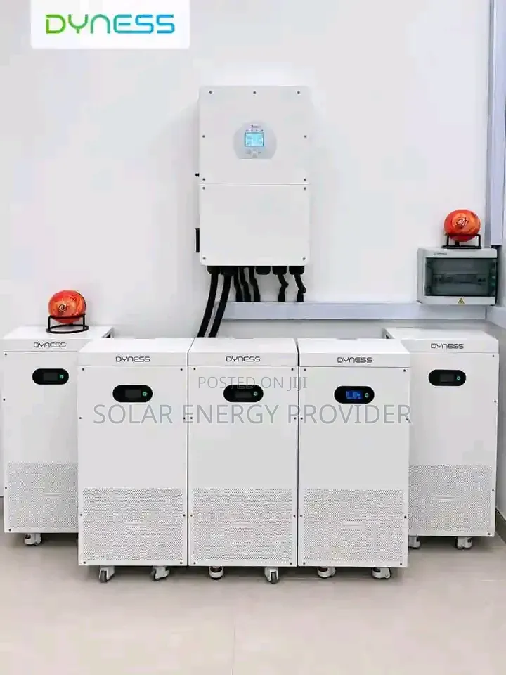 12kw Solar Panel Hybrid Invertor and Lithium Ion Batteries