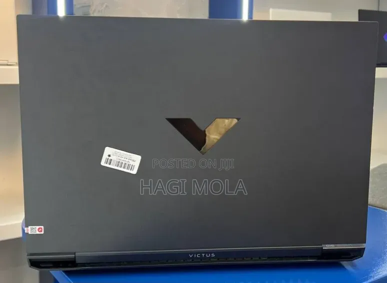 New Laptop HP Victus 16 16GB Intel Core i7 SSD 512GB
