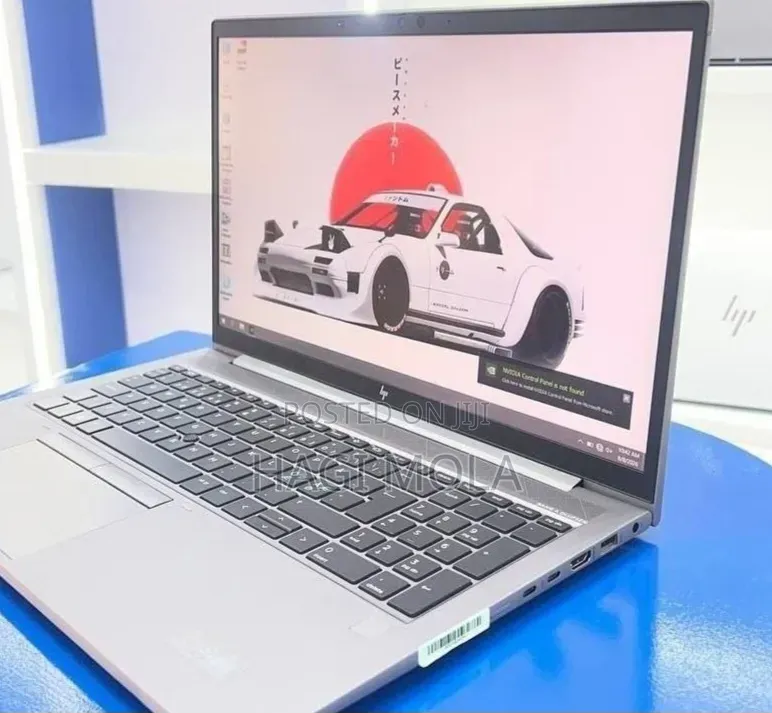 New Laptop HP ZBook Firefly G8 16GB Intel Core i7 SSD 512GB