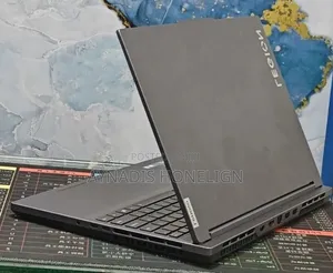 New Laptop Lenovo Legion 5 16GB AMD Ryzen 7 SSD 512GB