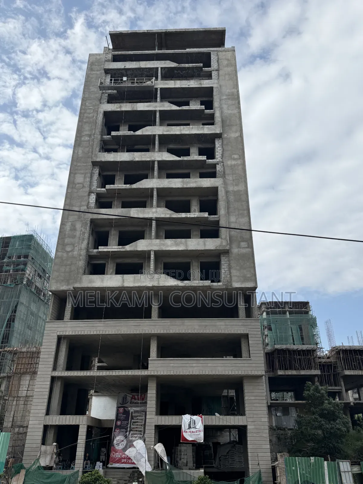 1bdrm Apartment in Aw, Arada for sale