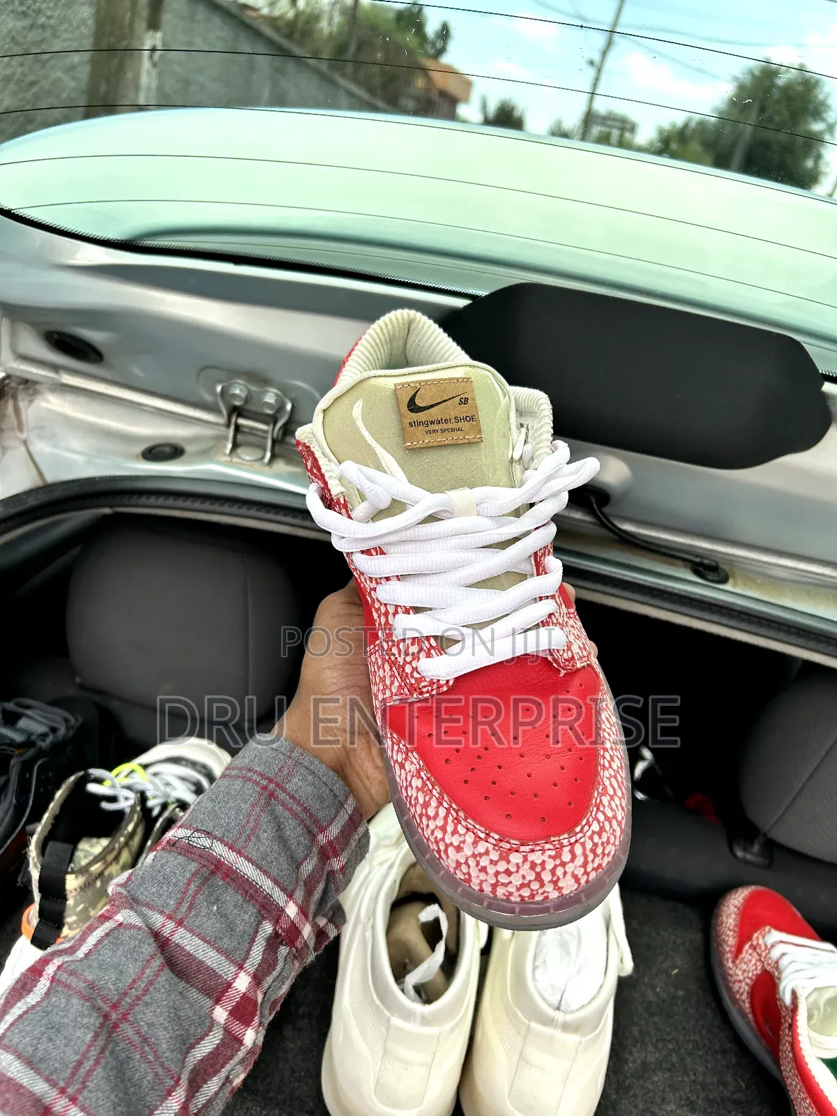 Nike Stingwater X Dunk SB Low Magic Mushroom - Size 44.5