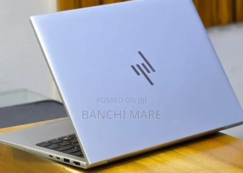 New Laptop HP Elitebook 830 G11 16GB Intel Core Ultra 7 SSD 512GB