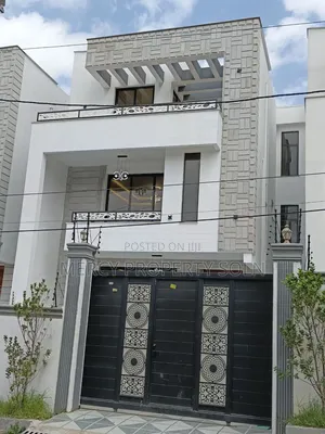 10bdrm House in Bole for sale