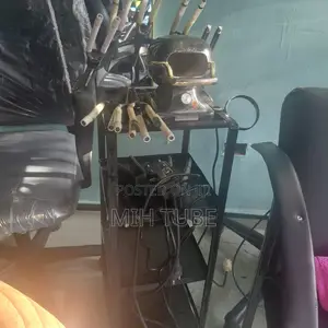 ለሽያጭ! → ሙሉ የሴቶች ሳሎን እቃዎች
