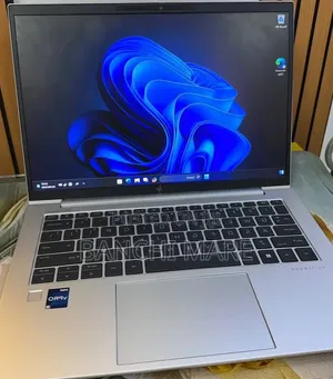 New Laptop HP EliteBook 840 G9 16GB Intel Core i5 SSD 512GB