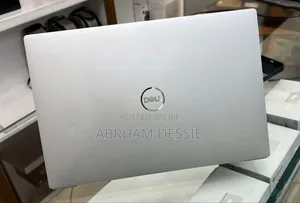 New Laptop Dell XPS 15 16GB Intel Core Ultra 7 SSD 512GB