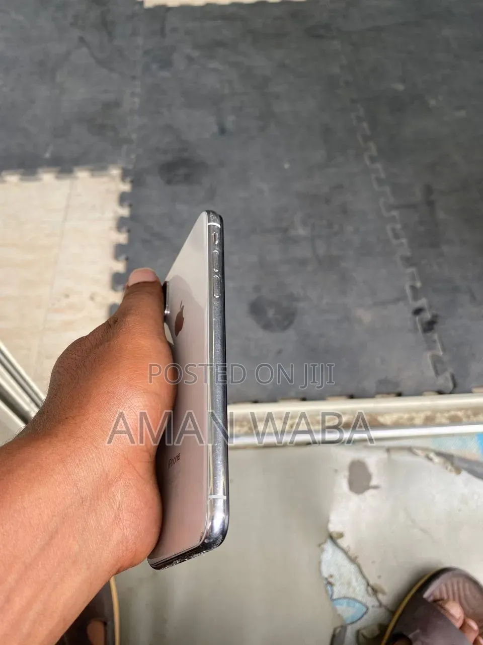Apple iPhone X 256 GB White