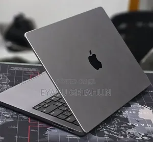 New Laptop Apple MacBook Pro 2023 M3 8GB Apple M3 Pro SSD 512GB