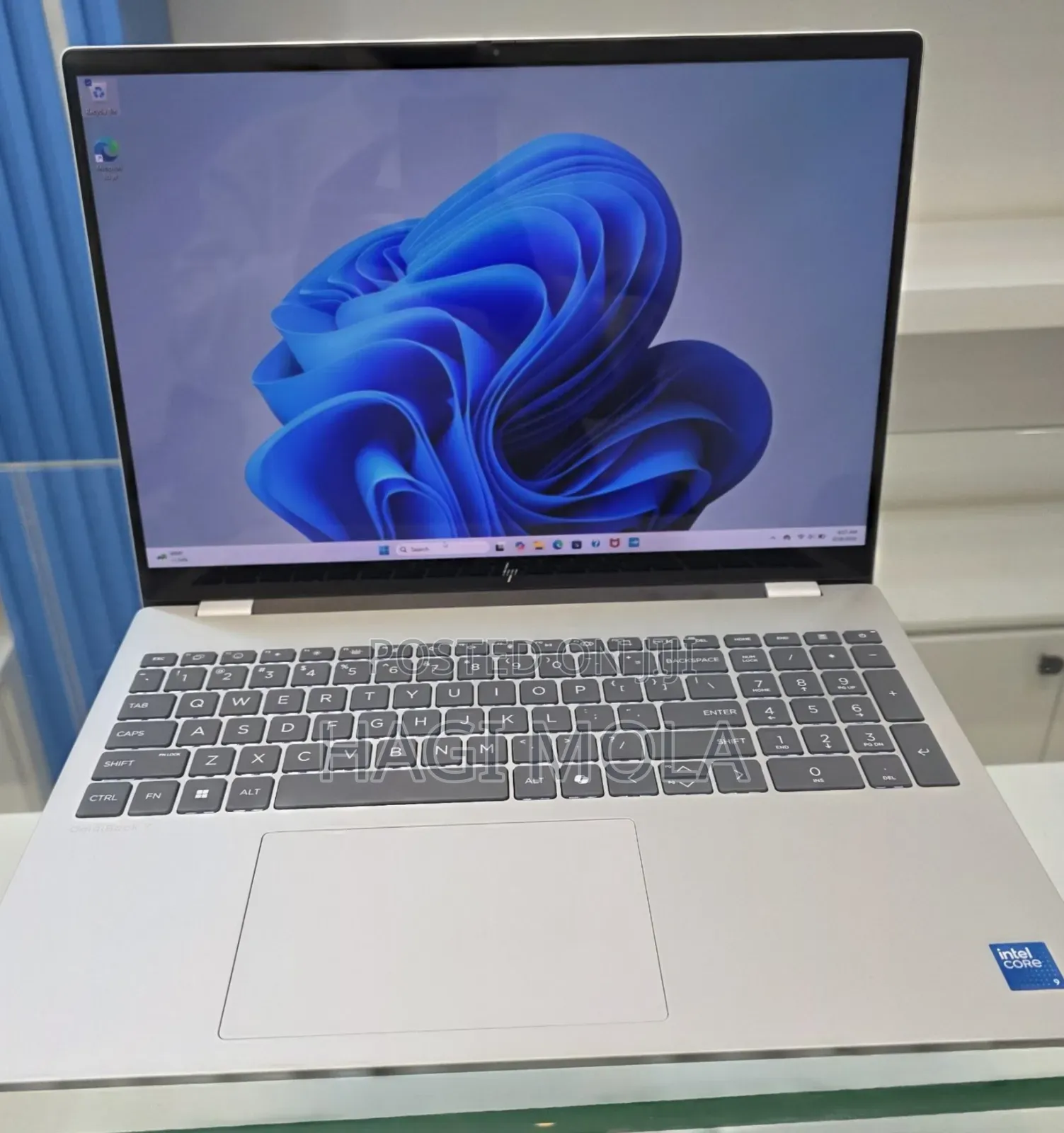 New Laptop HP OmniBook 7 16" 16GB Intel Core i9 SSD 1T