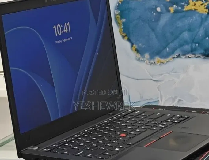 New Laptop Lenovo Legion 5 8GB Intel Core i7 SSD 256GB