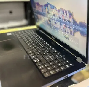 Laptop Acer Aspire 3 4GB Intel Core i3 HDD+SSD 1T