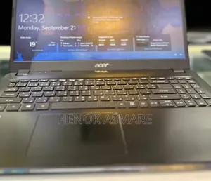 Laptop Acer Aspire 3 4GB Intel Core i3 HDD+SSD 1T