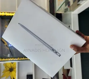 New Laptop Apple MacBook Air 2020 M1 8GB Apple M1 SSD 256GB