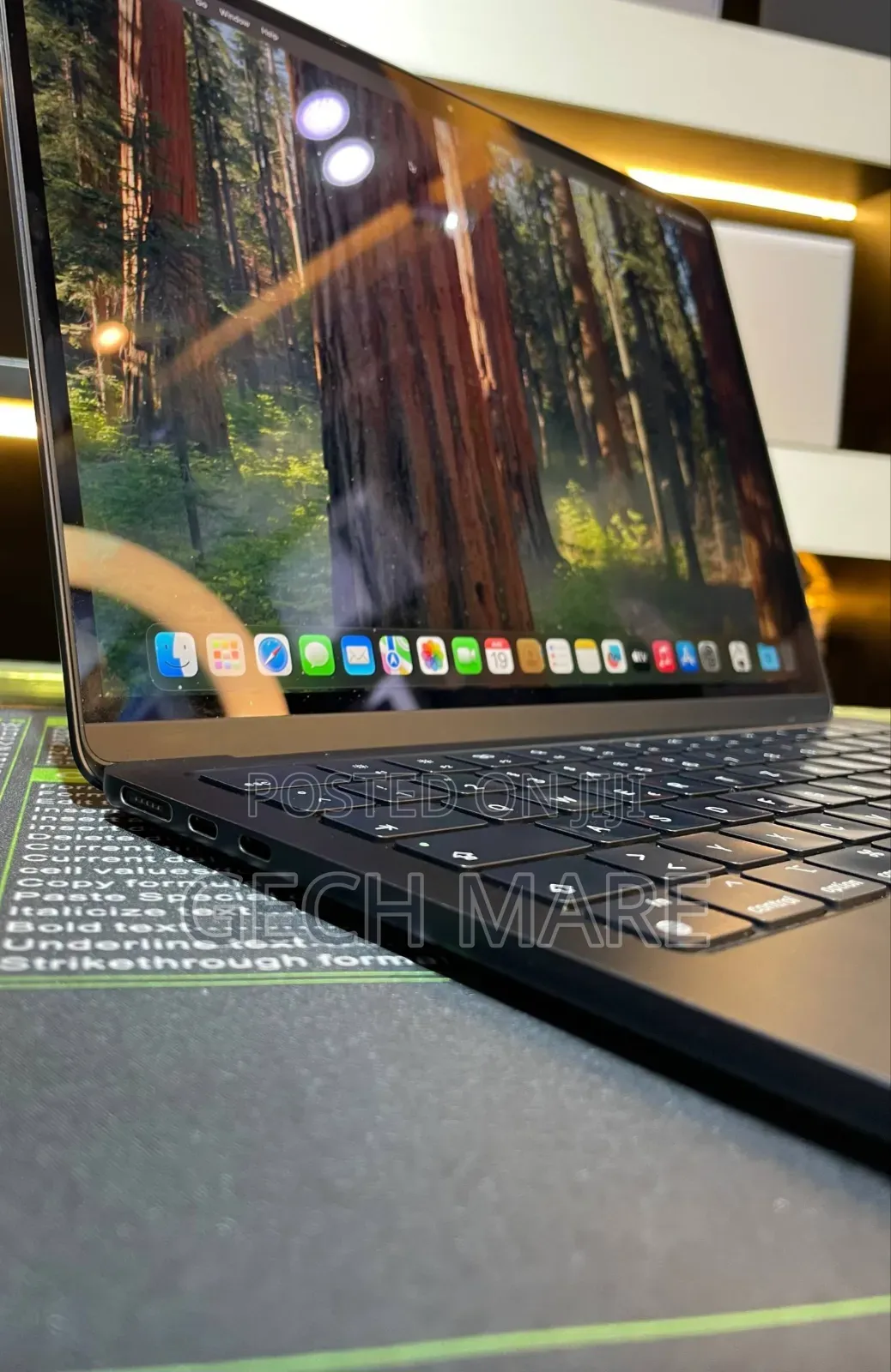 New Laptop Apple MacBook Air 2022 M2 8GB Apple M2 SSD 512GB