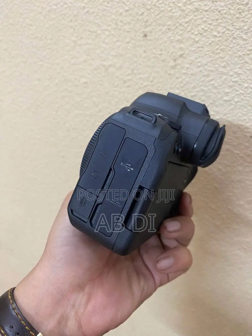 Camera Canon R6 Mark 2