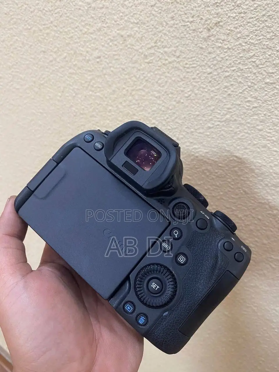 Camera Canon R6 Mark 2