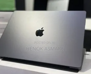 New Laptop Apple MacBook Pro 2024 M4 Max 48GB Apple M4 SSD 4T