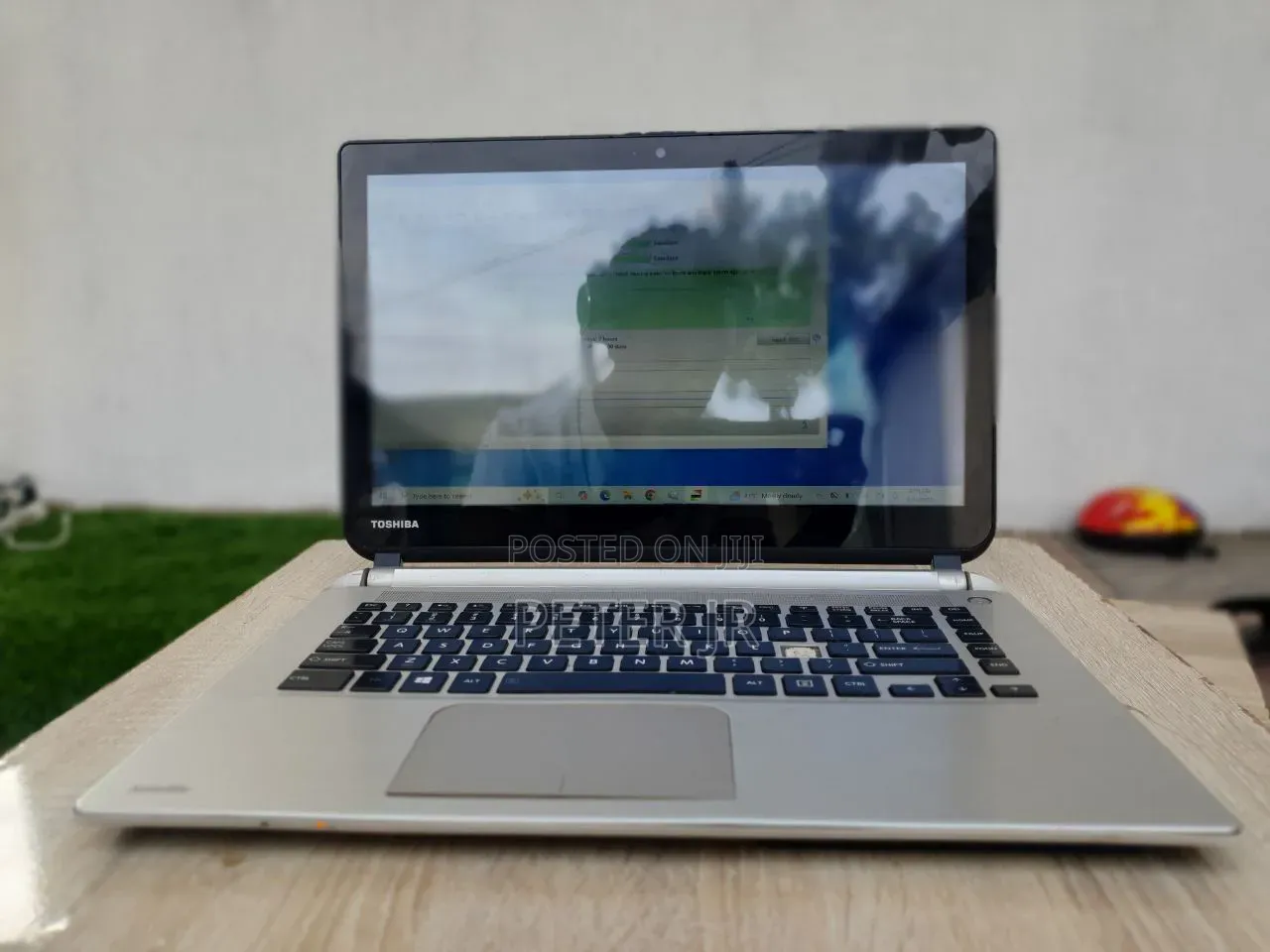 Laptop Toshiba Satellite E45T 8GB Intel Core i5 HDD 320GB