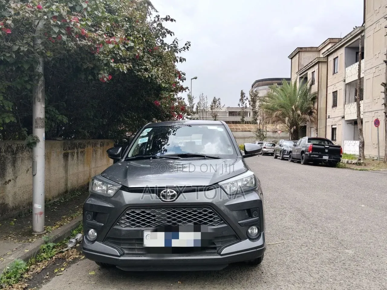 Toyota Raize 2023 Gray