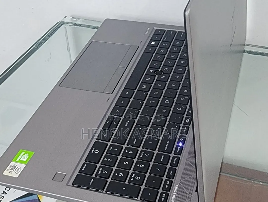 New Laptop HP ZBook 15 16GB Intel Core i7 SSD 512GB