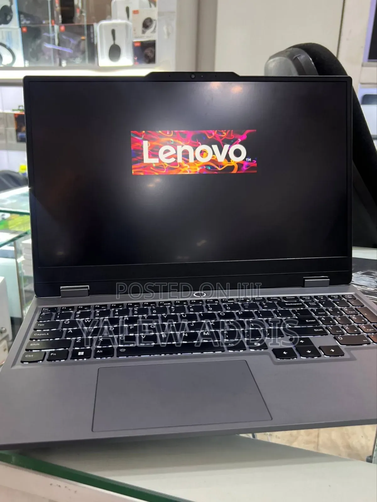 New Laptop Lenovo LOQ 15AHP10 16GB AMD Ryzen 5 SSD 512GB