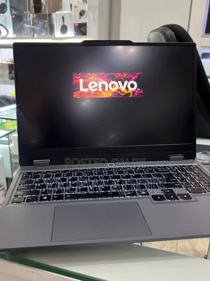 New Laptop Lenovo LOQ 15AHP10 16GB AMD Ryzen 5 SSD 512GB