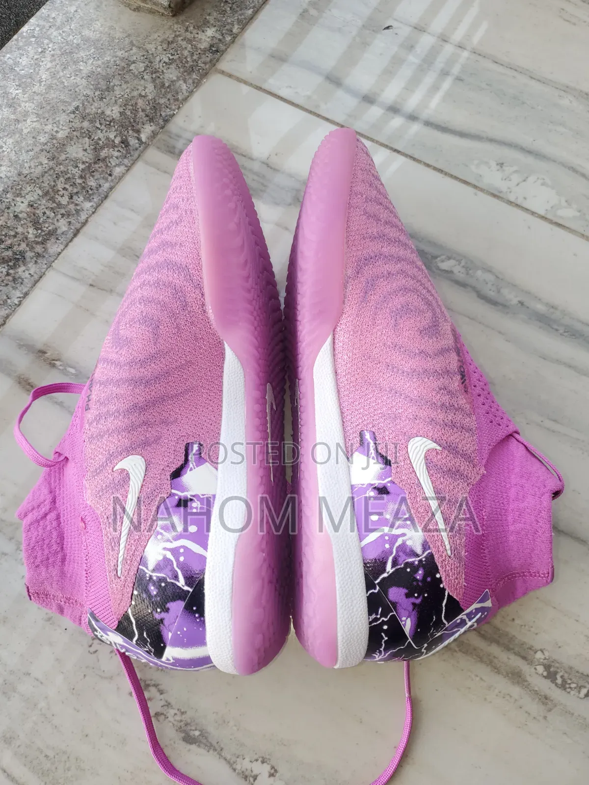 Football Shoes《Nike Phantom Football Boots — Premium Edition》
