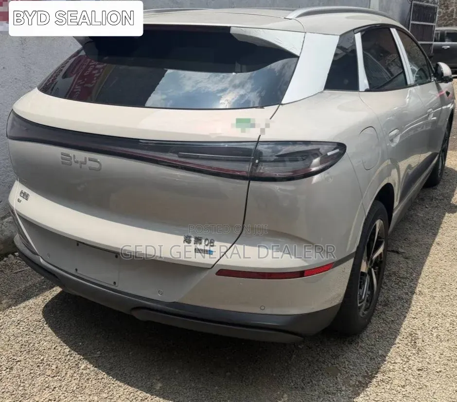 New BYD Sealion 06 EV 2026 Gray