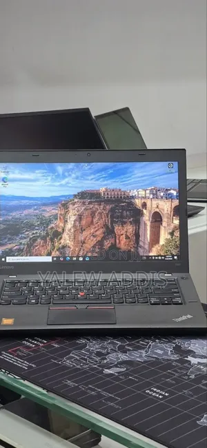 New Laptop Lenovo ThinkPad T460 8GB Intel Core i5 SSD 500GB