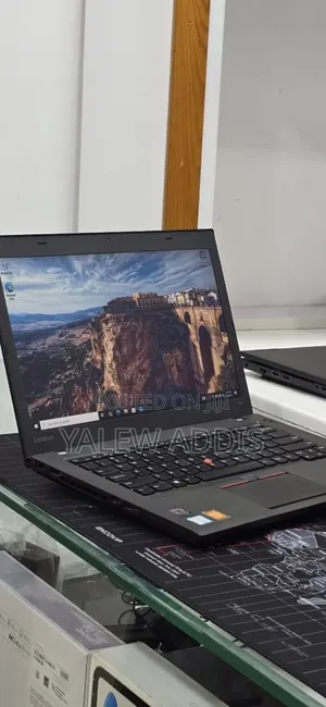 New Laptop Lenovo ThinkPad T460 8GB Intel Core i5 SSD 500GB