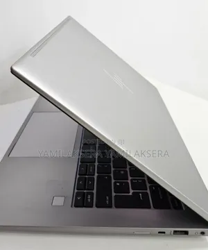 New Laptop HP ZBook Firefly 14 G10 16GB Intel Core i7 SSD 512GB