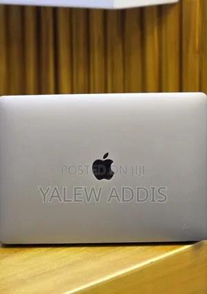 New Laptop Apple MacBook Air 2020 M1 16GB Apple M1 SSD 256GB