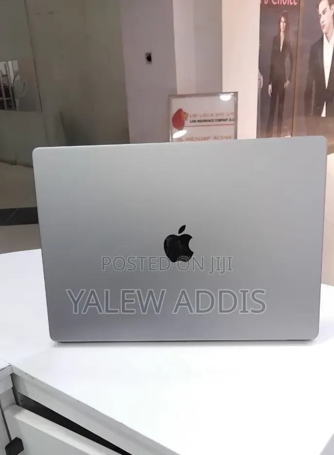 New Laptop Apple MacBook Pro 2021 M1 32GB Apple M1 SSD 1T