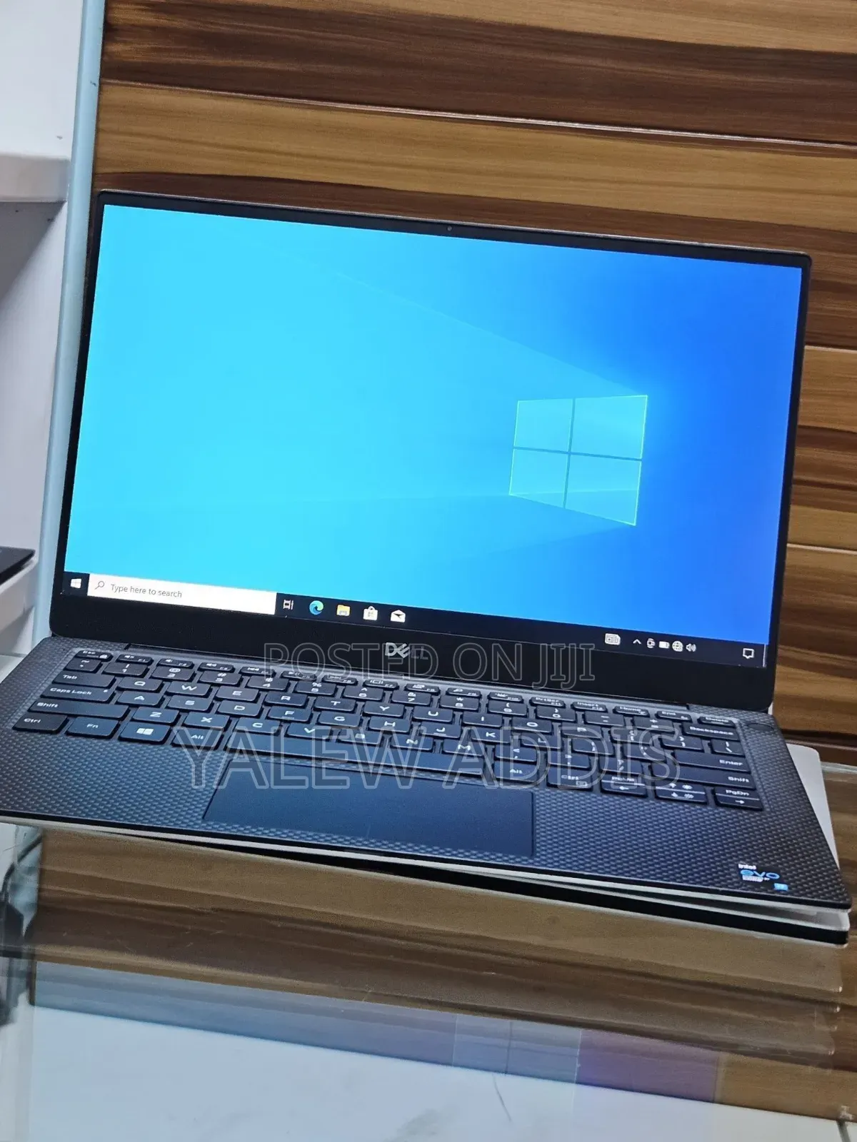 New Laptop Dell XPS 13 16GB Intel Core i7 SSD 512GB