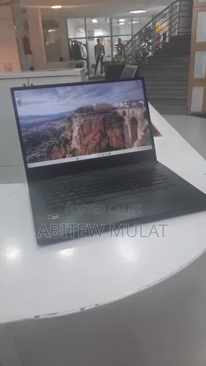 Laptop Asus ROG Zephyrus G15 16GB AMD Ryzen 7 SSD 512GB