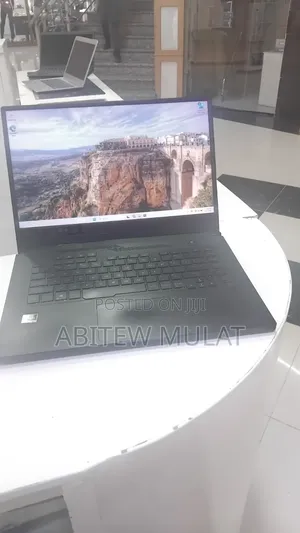 Laptop Asus ROG Zephyrus G15 16GB AMD Ryzen 7 SSD 512GB