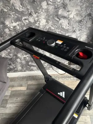 Smart Treadmill Adidas T1