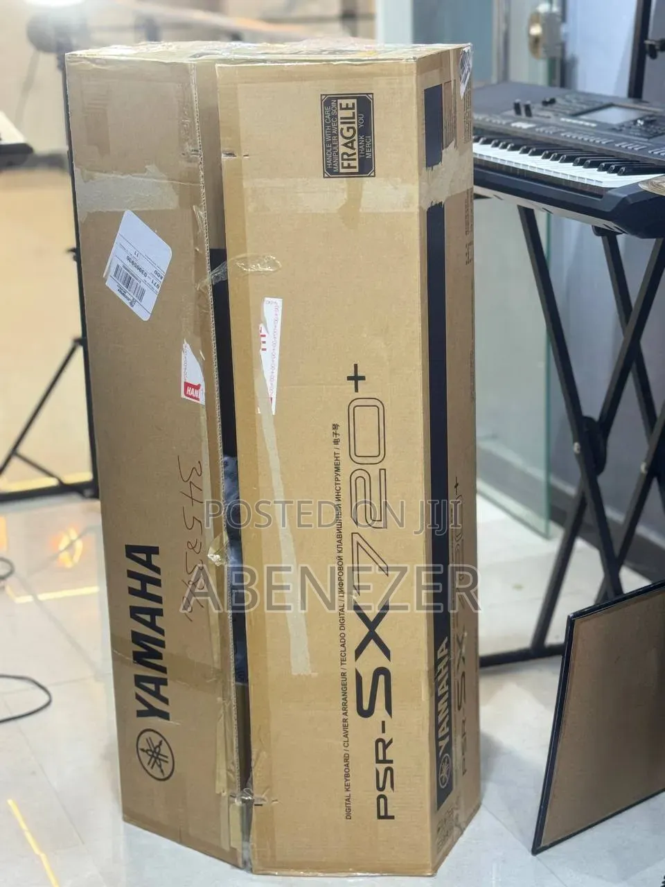 Yamaha PSR SX720+ Keyboard
