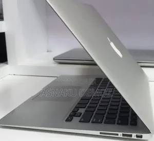 New Laptop Apple MacBook Air 2017 8GB Intel Core i7 SSD 128GB